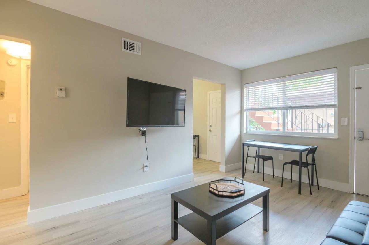 Modern 2Br Apartment In Midtown-Wynwood Miami Exterior foto